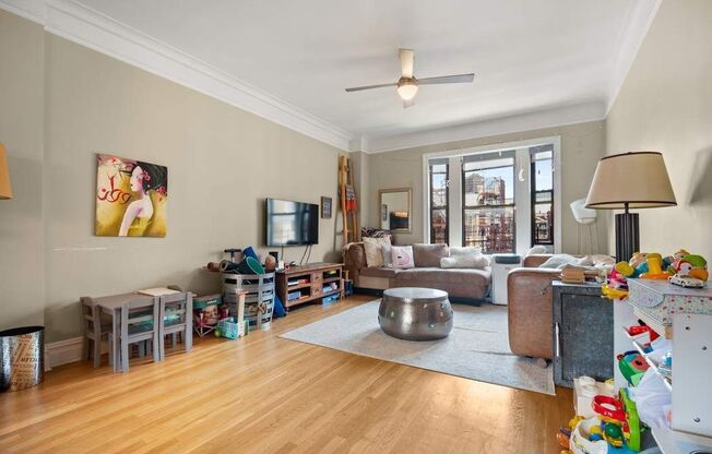 514 W 110 ST