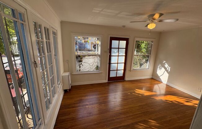 3927 & 3951 MELROSE AVE