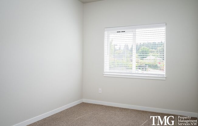 2 beds, 2 baths, 825 sqft, $1,599, Unit 1-12B