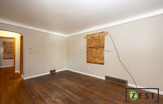 3 beds, 1 bath, $1,250