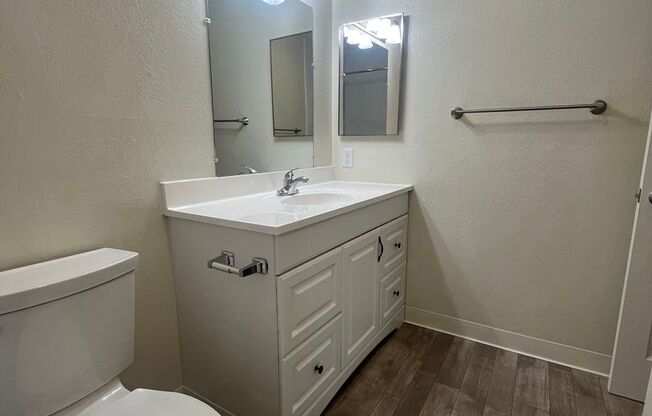 1 bed, 1 bath, 590 sqft, $2,500, Unit 777-220
