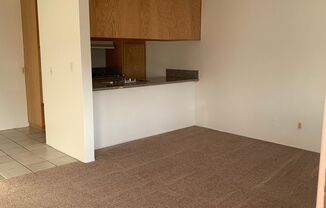 1 bed, 1 bath, $1,600, Unit 16