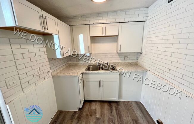 $200 OFF FIRST MONTH RENT - Charming 2 bedroom / 1 bathroom home now available for rent!