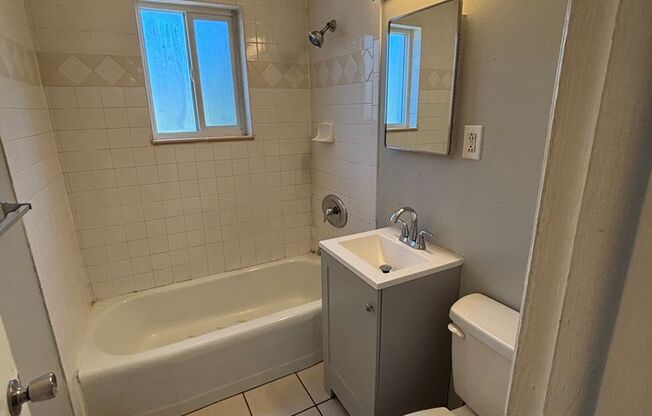 Modern Comfort & Mountain Views — 1 & 2 BR Apartments in Prime East Colorado Springs Location!