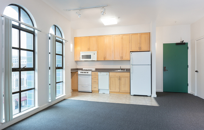 Open concept 1- and 2-bedroom apartment homes in the heart of downtown Berkeley