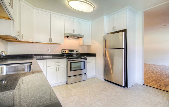 Brush Creek Apartments