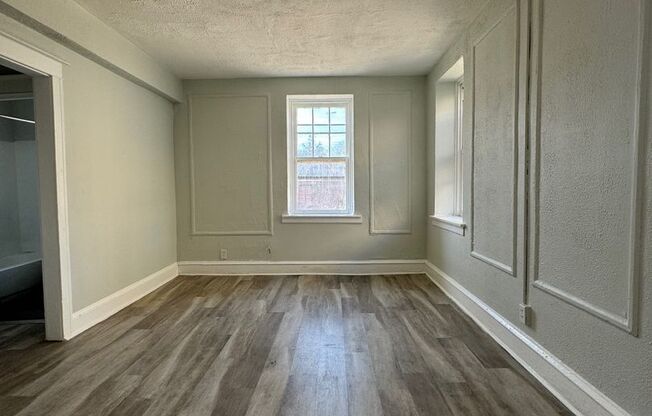 Studio, 1 bath, 550 sqft, $750, Unit B-105