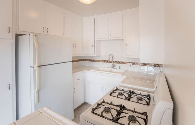 5319 Inglewood Blvd.