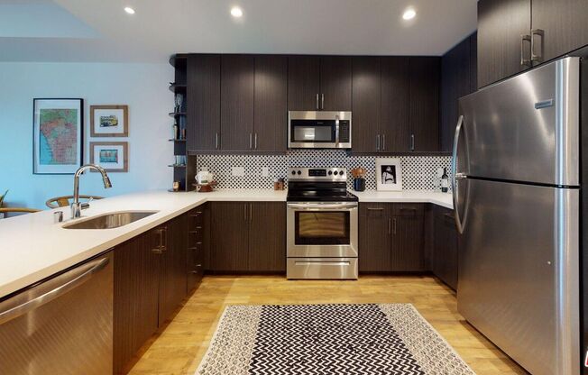 Studio, 1 bath, 693 sqft, $1,937, Unit A515