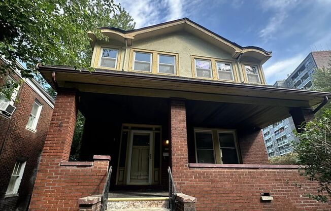 Spacious 3 Bed 1.5 Bath Single Family Home | Perry South