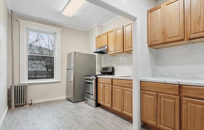 1105 CYPRESS AVE