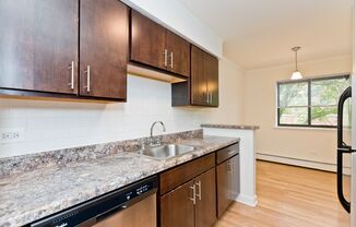 Catalpa Vista Apartments
