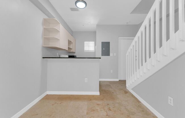 1 bed, 1.5 baths, 693 sqft, $1,950, Unit 208