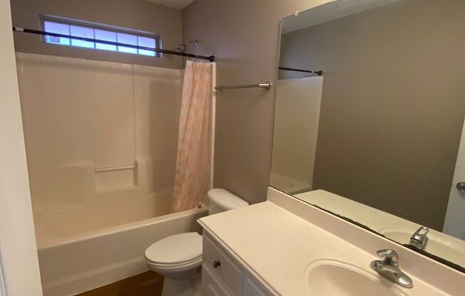 3 beds, 2 baths, 1,301 sqft, $1,245