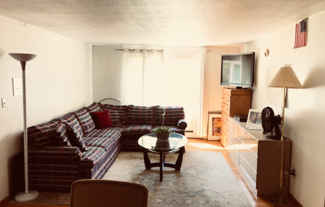 14 MT PLEASANT ST