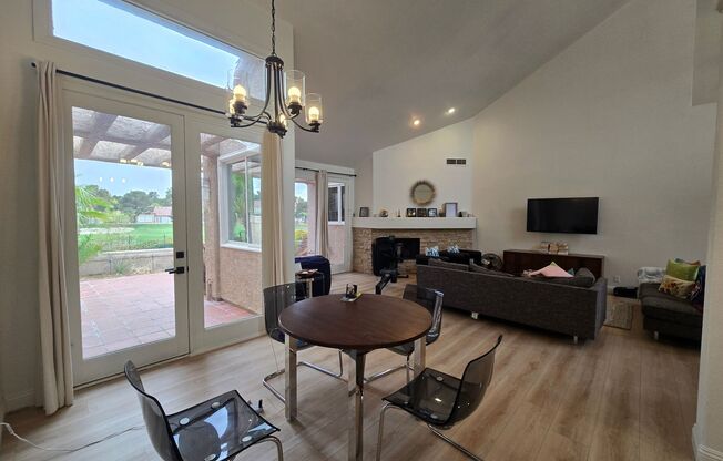 STUNNING GOLF COURSE AND WATER VIEWS IN GUARD-GATED SPANISH TRAIL!