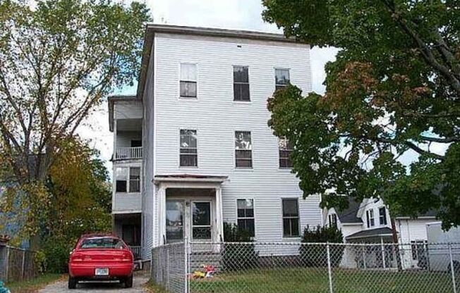 121 CYPRESS ST
