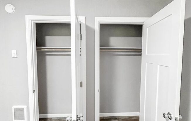 2 beds, 1 bath, 780 sqft, $1,200, Unit SC849