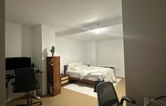 Studio, 1 bath, 1,049 sqft, $4,840, Unit 501