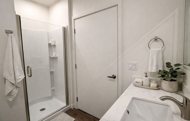 Studio, 1 bath, 278 sqft, $1,885, Unit 307