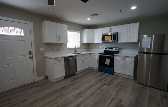 1175 S Mojave Rd