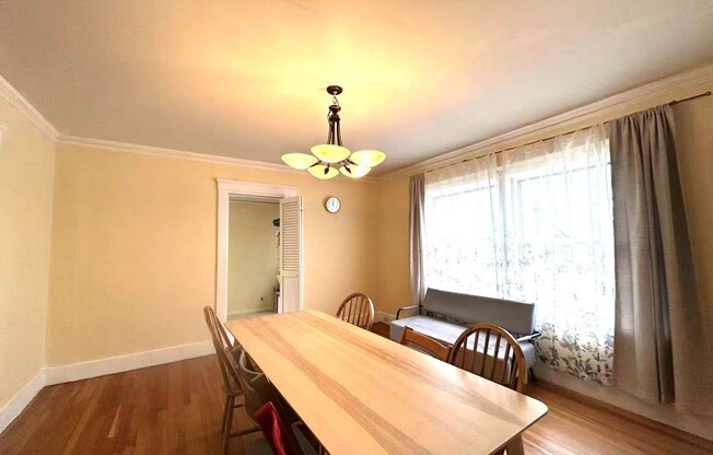 142 JACKSON ST
