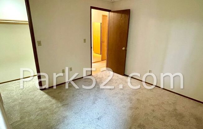 2 beds, 2 baths, $1,995