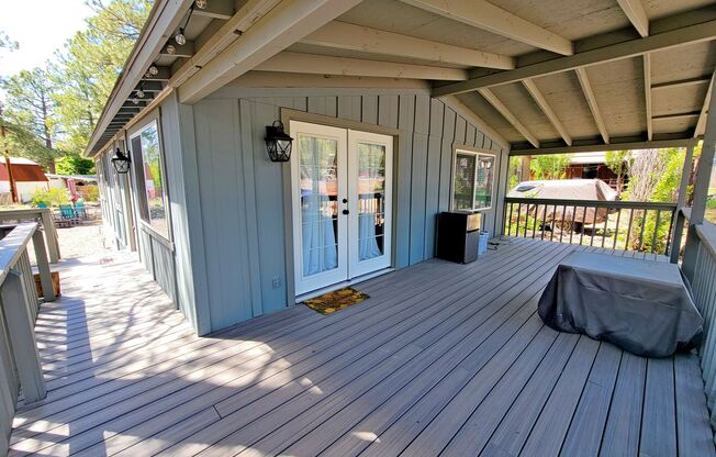 3 Bedroom 2 Bath in Munds Park with AC!