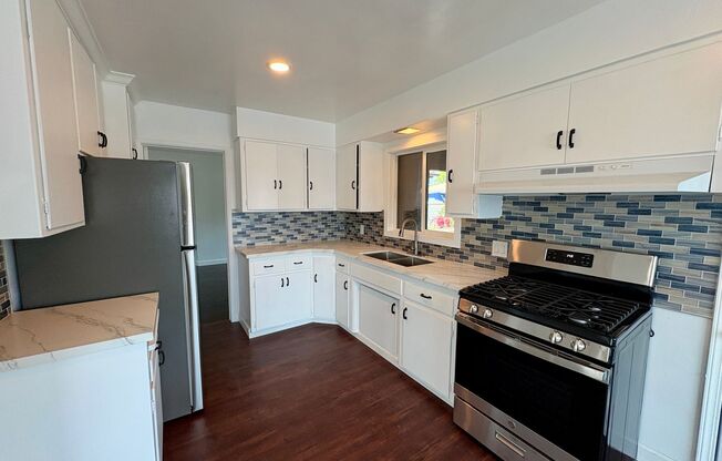 Single Story House in Chula Vista  - 3 BR 2 Bath