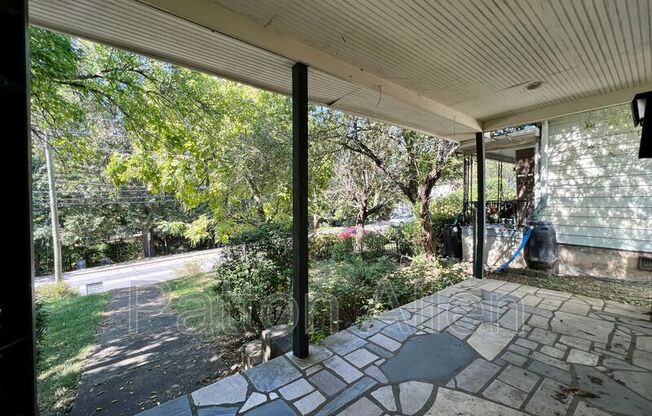 114 Clingman Ave