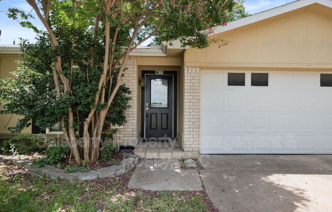 1900 LAVON CRK LN
