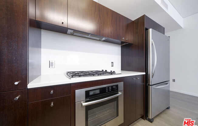 2 beds, 2 baths, 1,140 sqft, $4,500, Unit 1406