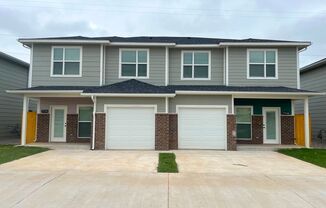 3 beds, 2.5 baths, $1,695