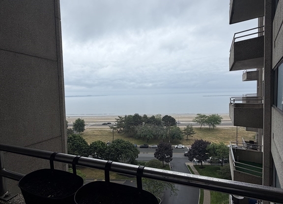 376 Ocean Ave #1005