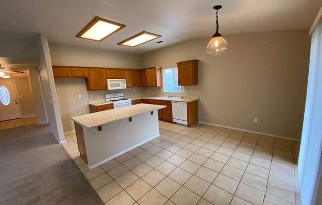 3 beds, 2 baths, $1,950