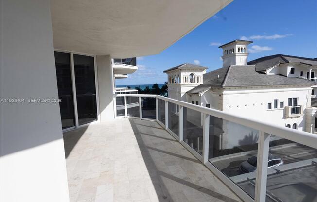 4779 Collins Ave