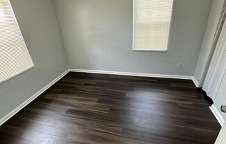 2 beds, 1 bath, 1,140 sqft, $950