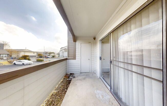 2 beds, 1 bath, 745 sqft, $1,100