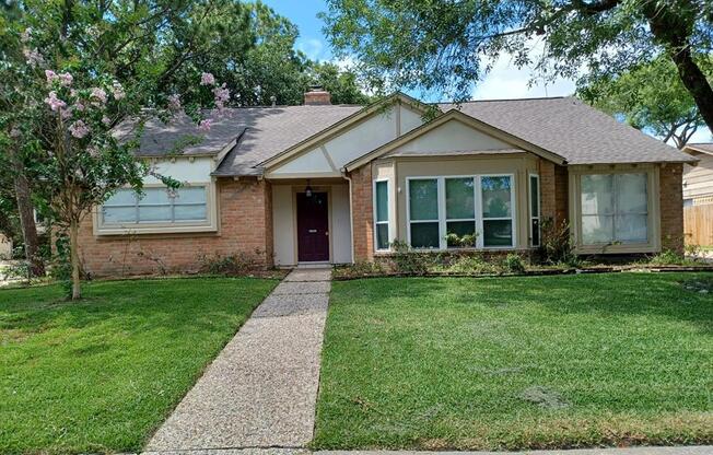 15903 Brookvilla