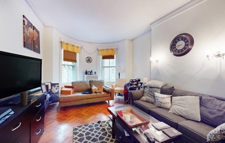 6 Brimmer St.
