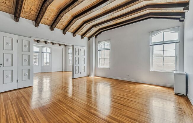 1845 Franklin Street Apartments*