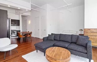 Studio, 1 bath, $3,800, Unit 2H