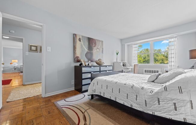 2 beds, 1 bath, 930 sqft, $1,625, Unit 415