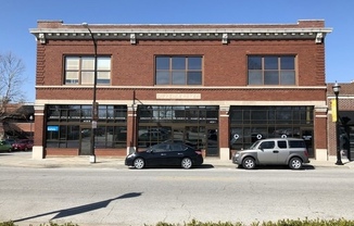 Beautiful Downtown Springfield Loft