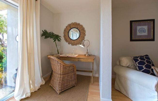 Utilities Paid! Modern 2 Bed Condo on the Water! Live by the Bay