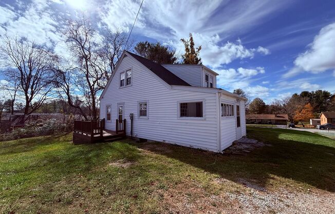 4 Bedroom, 1 Bath House