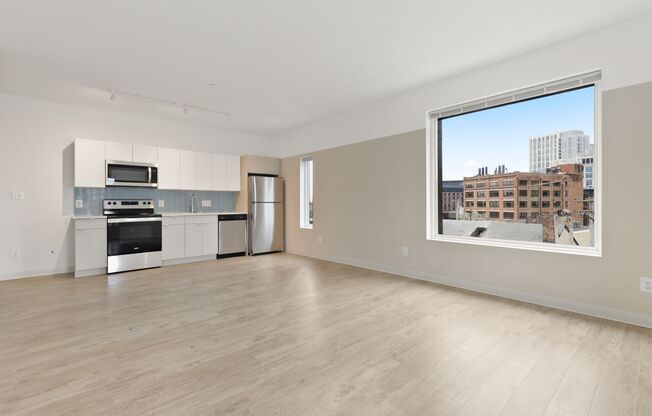 1 bed, 1 bath, 588 sqft, $1,650, Unit 306