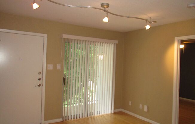 Adorable 1 bedroom apartment