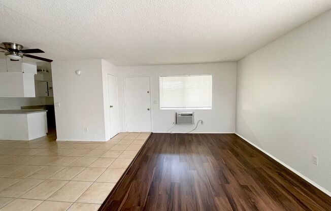 2 beds, 2 baths, 950 sqft, $2,100, Unit #4