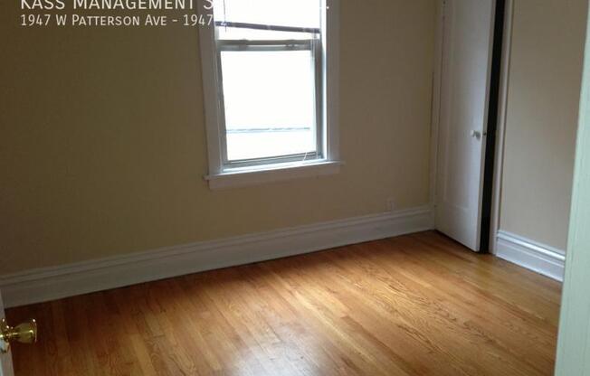 1947 W PATTERSON AVE